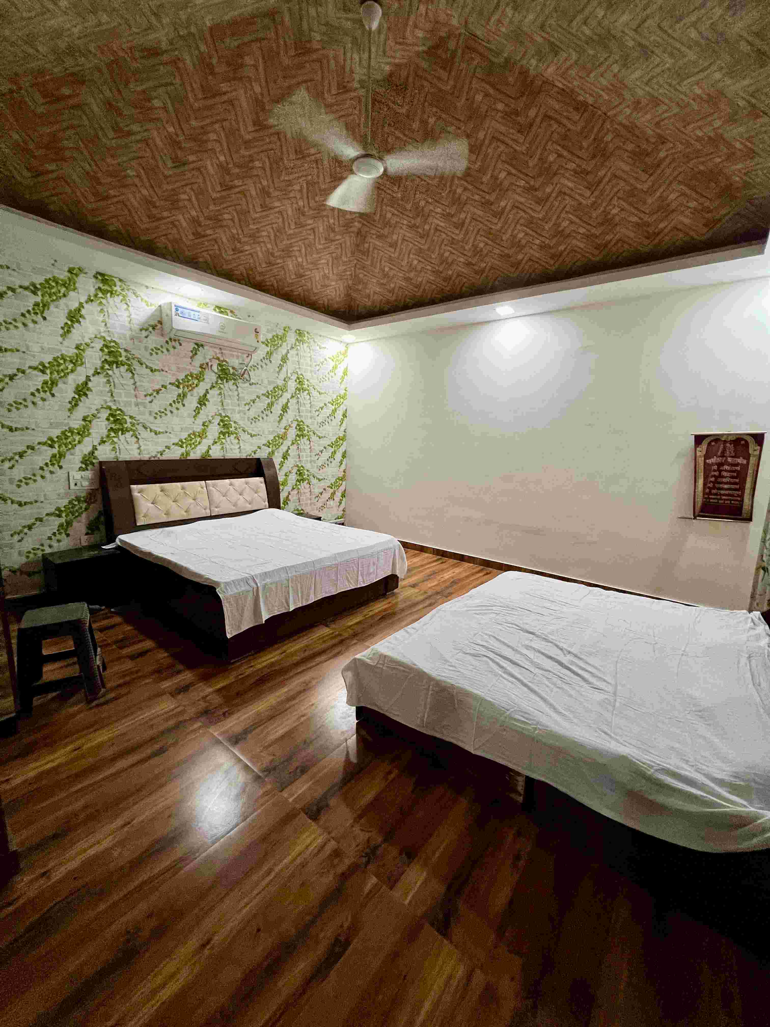 3 Bhk Farmhouse with Private Pool in Noida Sector 135 