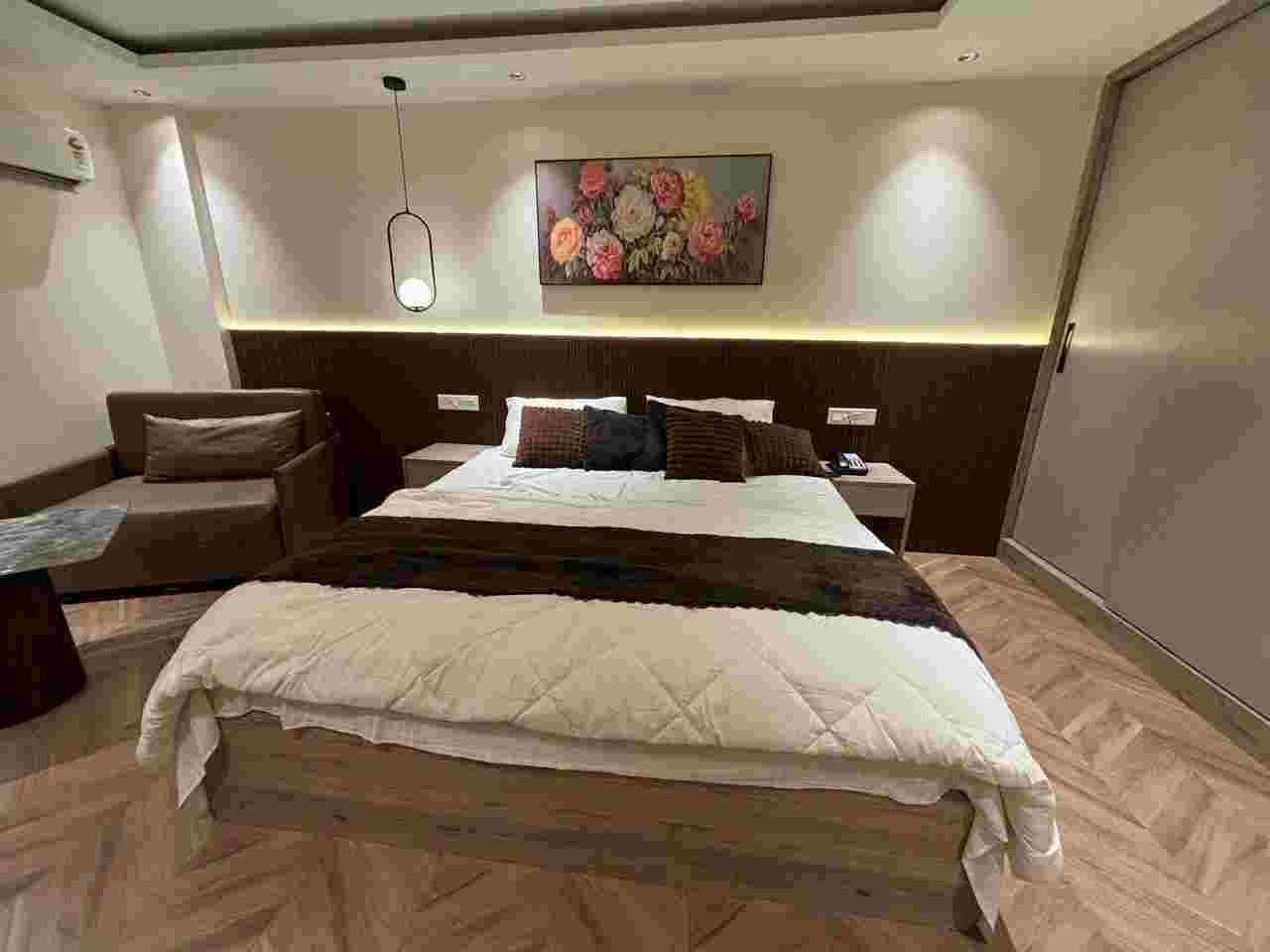 Luxurious Studio Apartment in Greater Noida