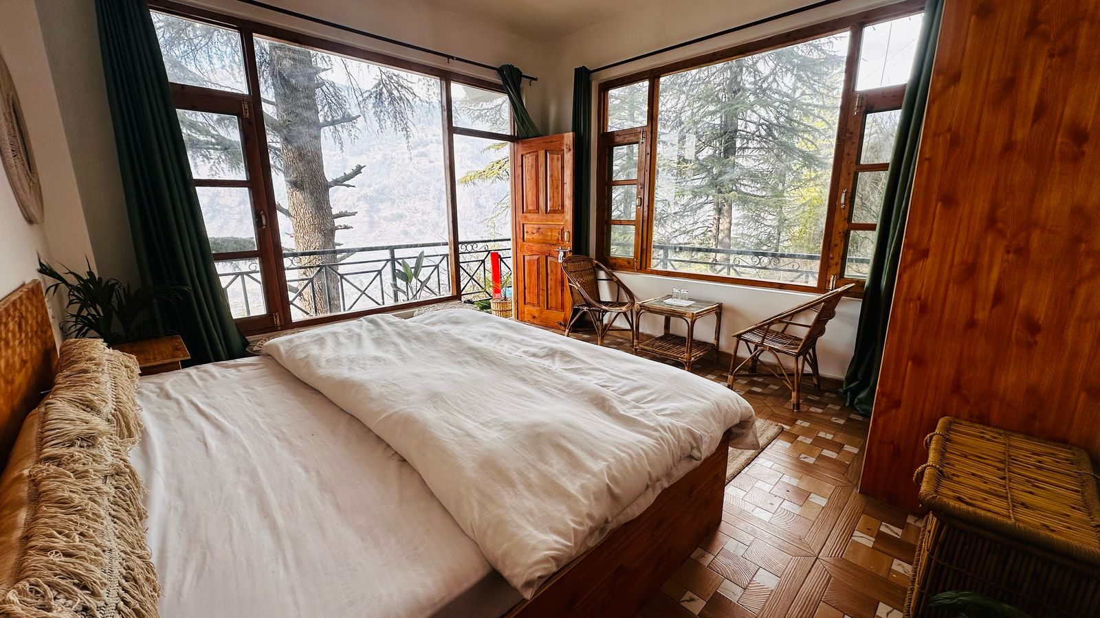 Beautiful Homestay With Breath taking views near Manali with Breath taking Views