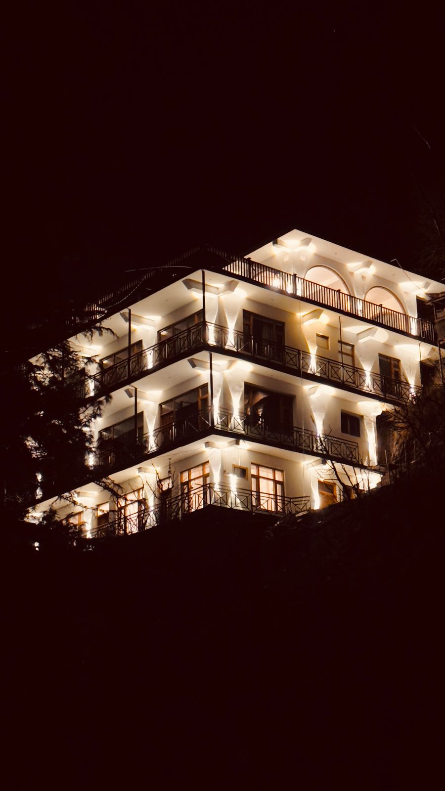 Beautiful Homestay With Breath taking views near Manali with Breath taking Views