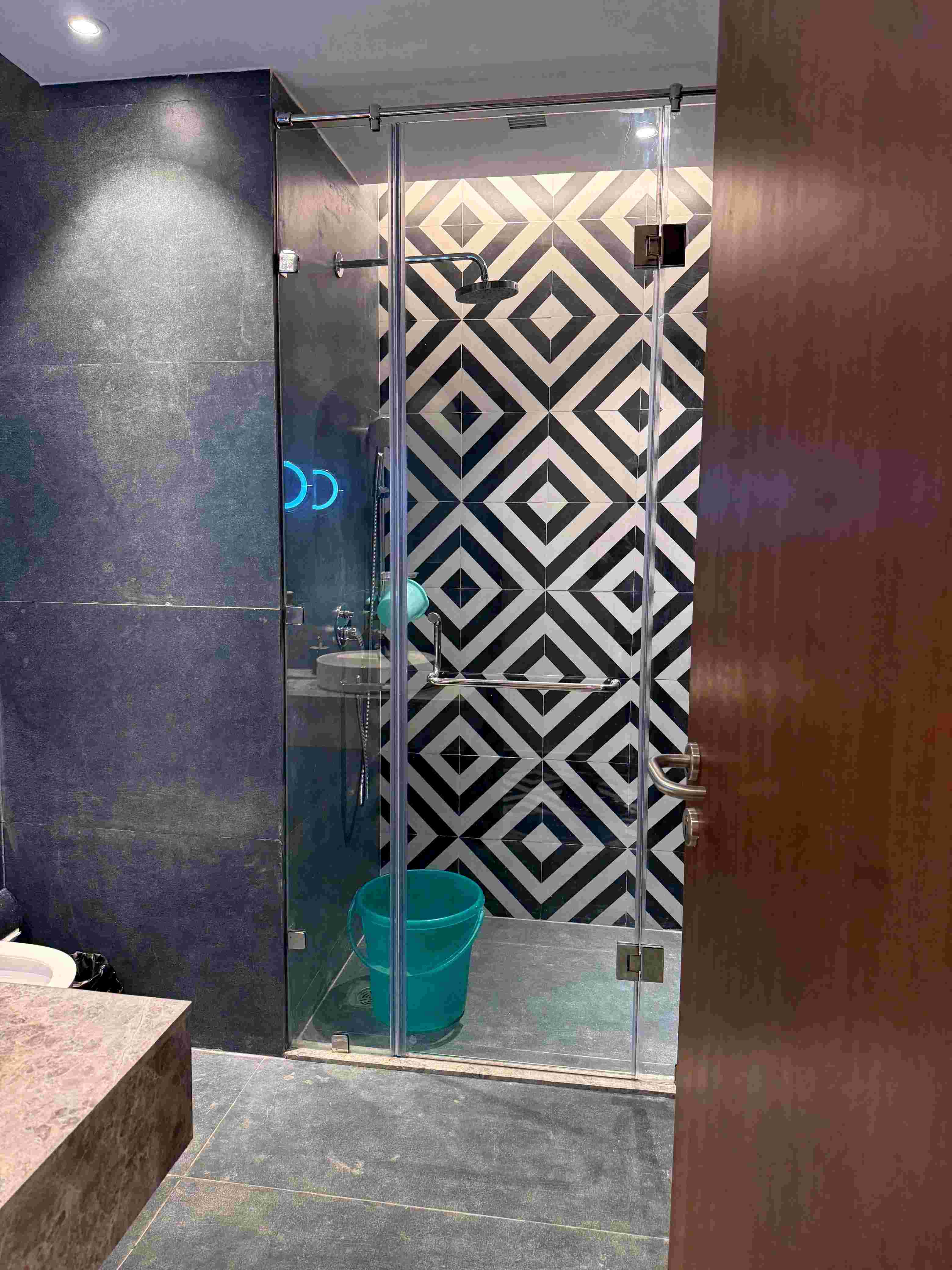 1 Bhk Studio Apartment in Greater Noida sector 4 