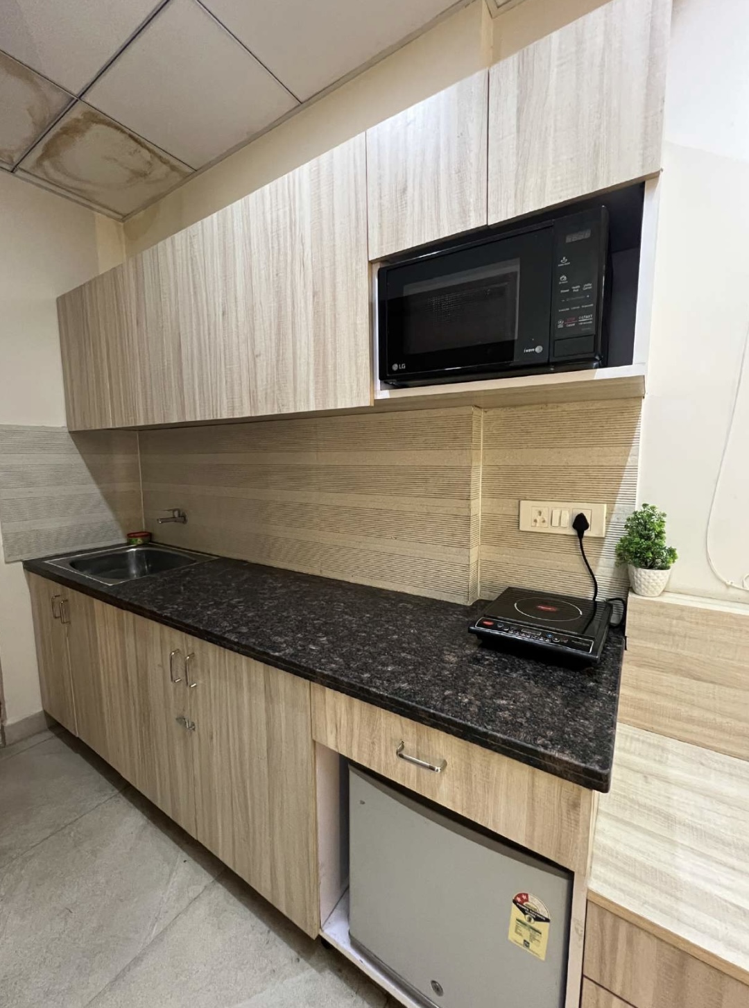 1 Bhk Studio Apartment in Greater Noida sector Zeta