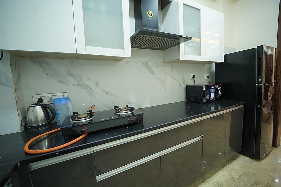 2 BHK Service Apartment on Golf Course Road Gurugram