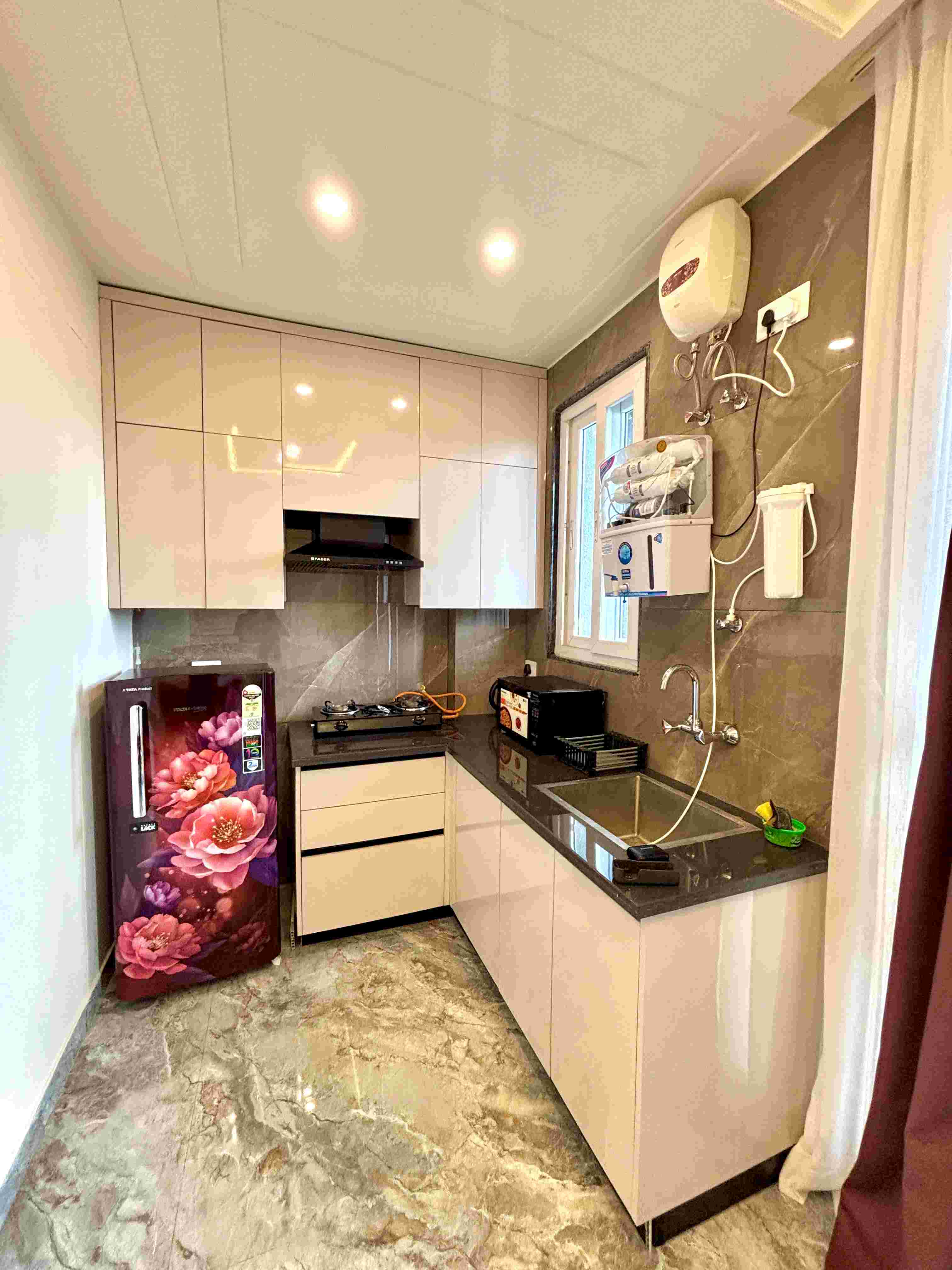 Luxurious 1 BHK Service Apartment in Gurugram