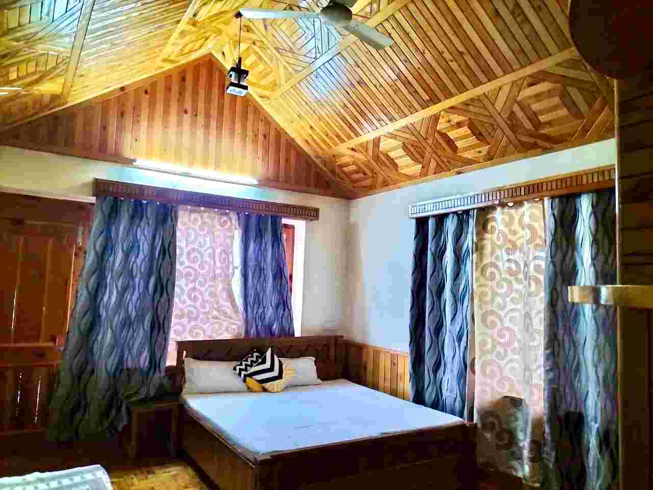 Himalyan Cottage Homestay Near Manali 