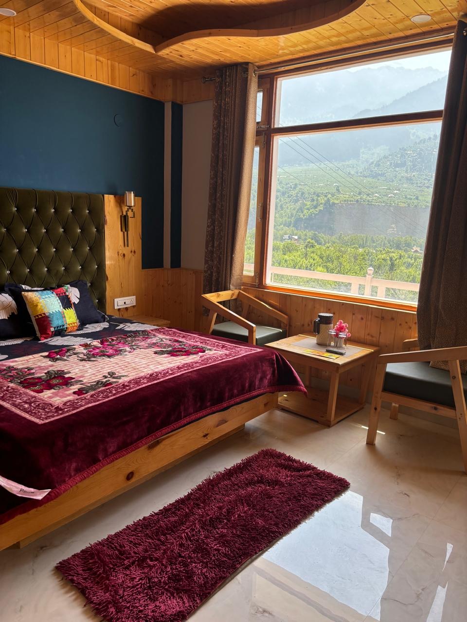 Family Suite 2 Room Homestay with Kitchen Near Manali 
