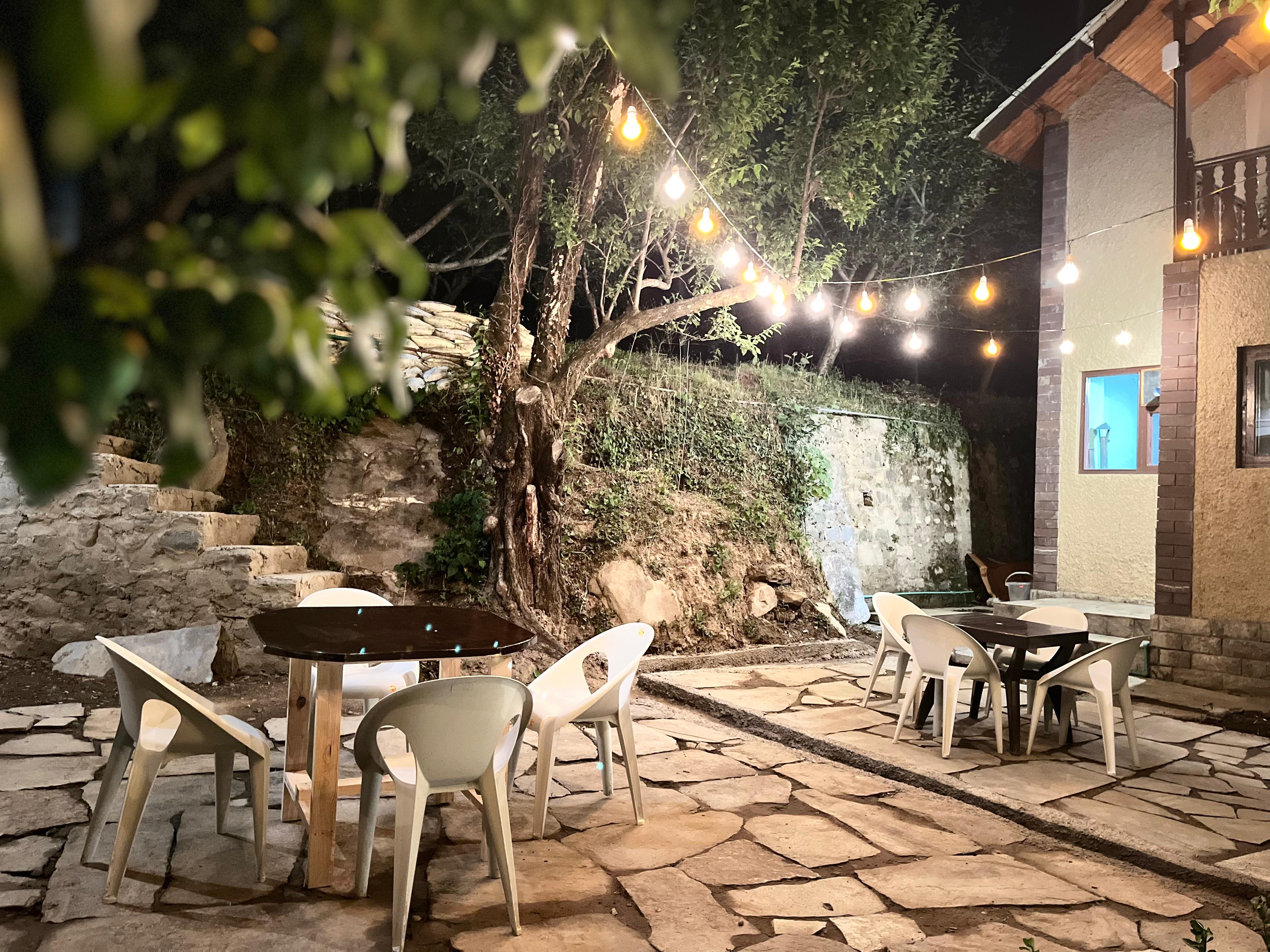 Beautiful Mountain View Homestay Near Manali 