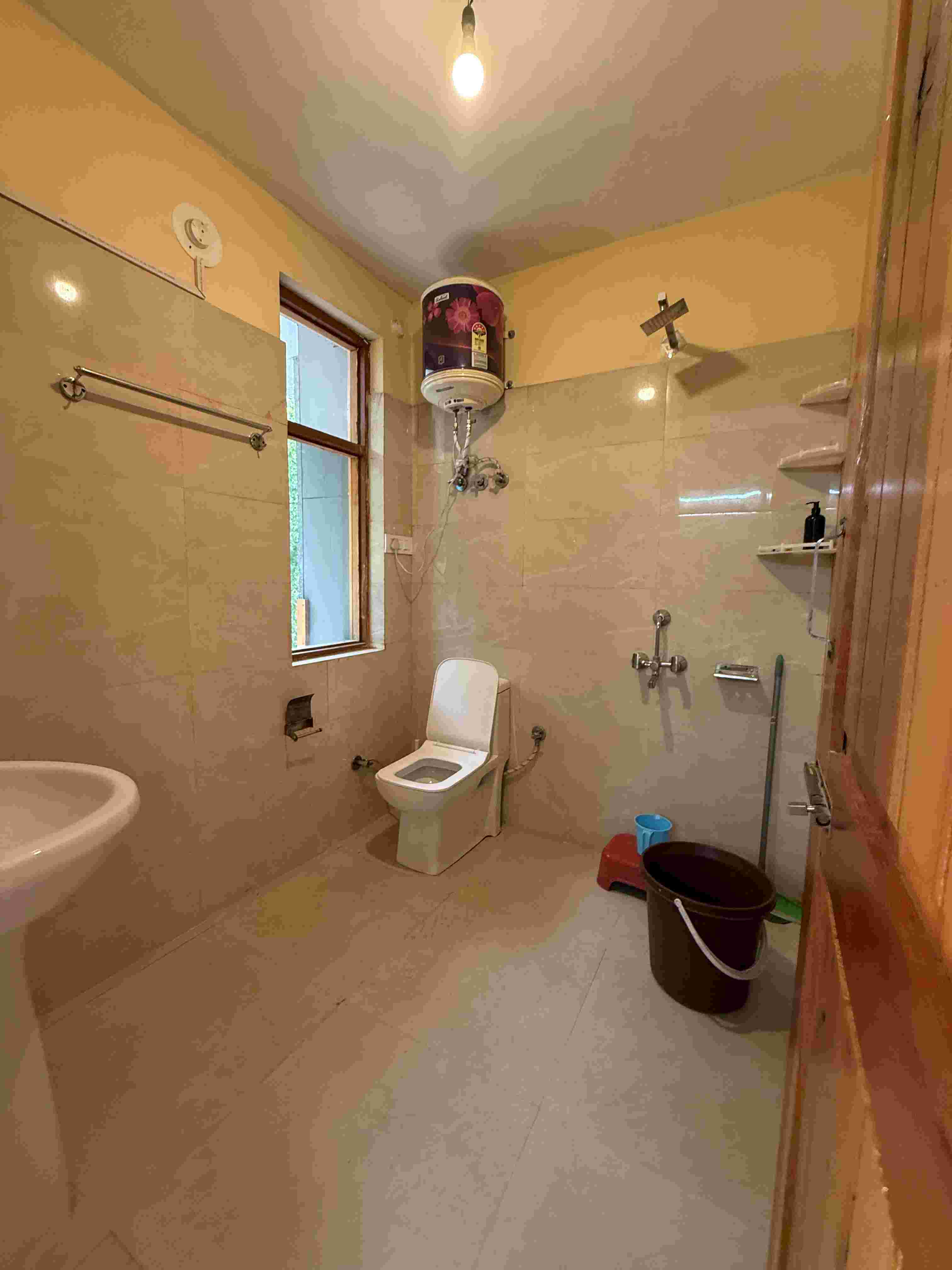 Boutique Family Suite Homestay Near Manali