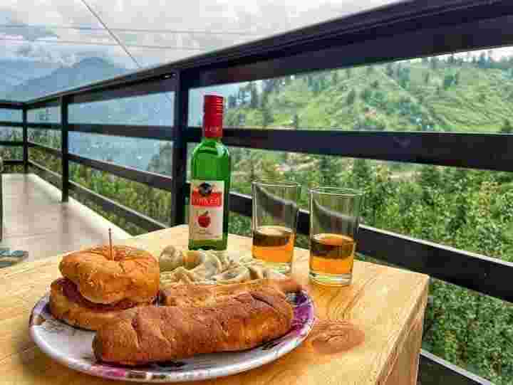Boutique Family Suite Homestay Near Manali