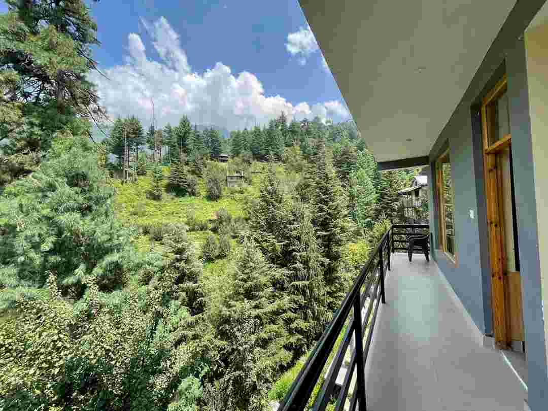 Boutique Family Suite Homestay Near Manali