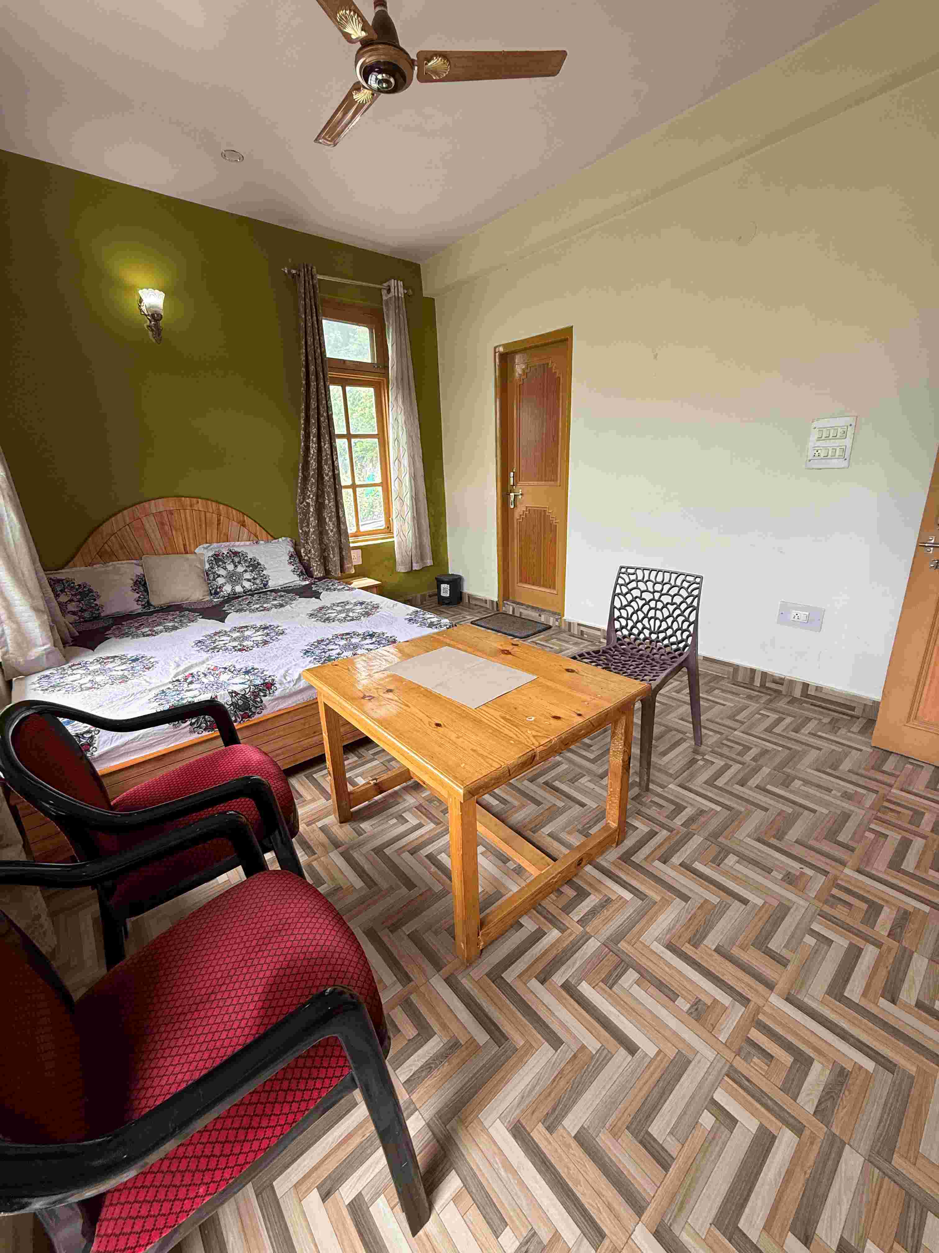 Budget Homestay Near Manali 