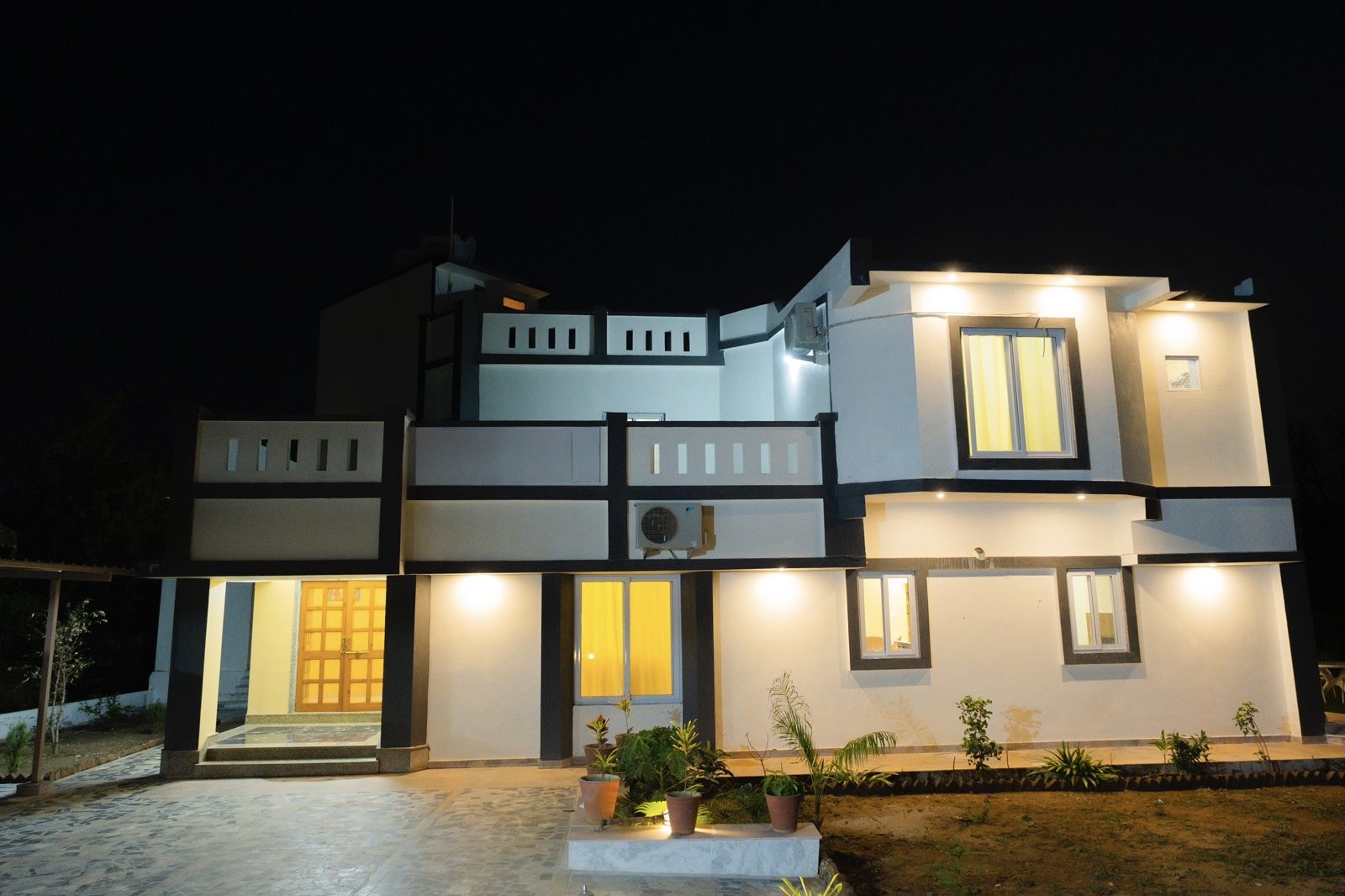 3 BHK Royal Villa in Udaipur with Rajasthani Vibes