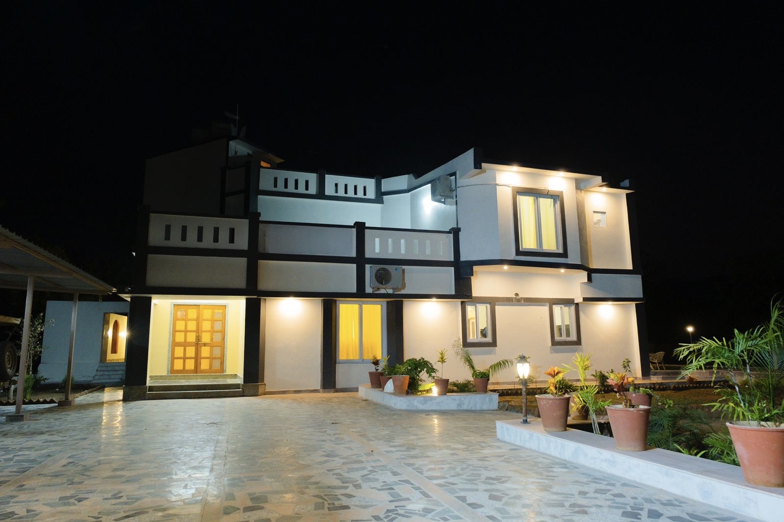 3 BHK Royal Villa in Udaipur with Rajasthani Vibes