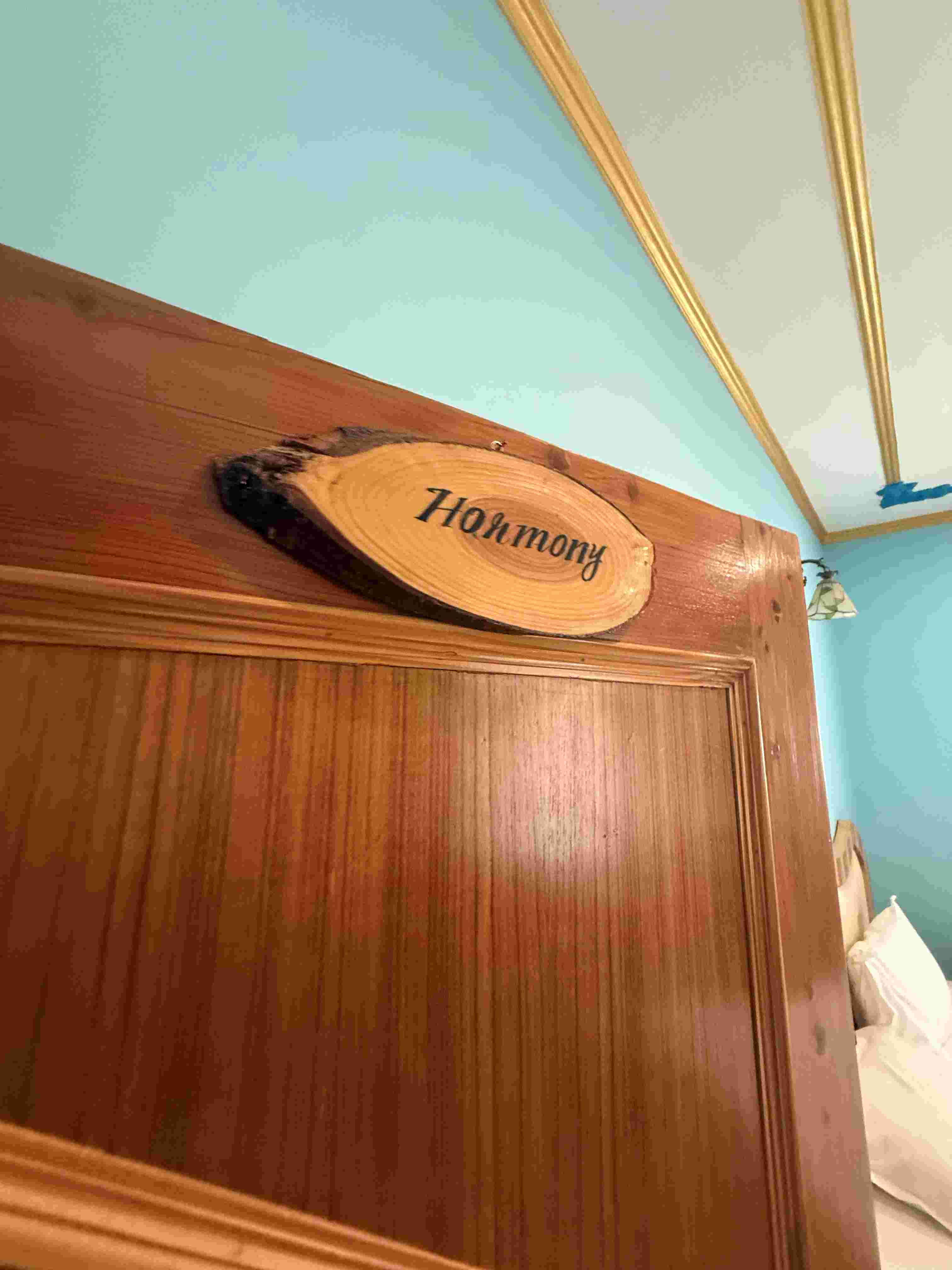 Himalyan Woods Homestay with Himachali Vibes Near Manali