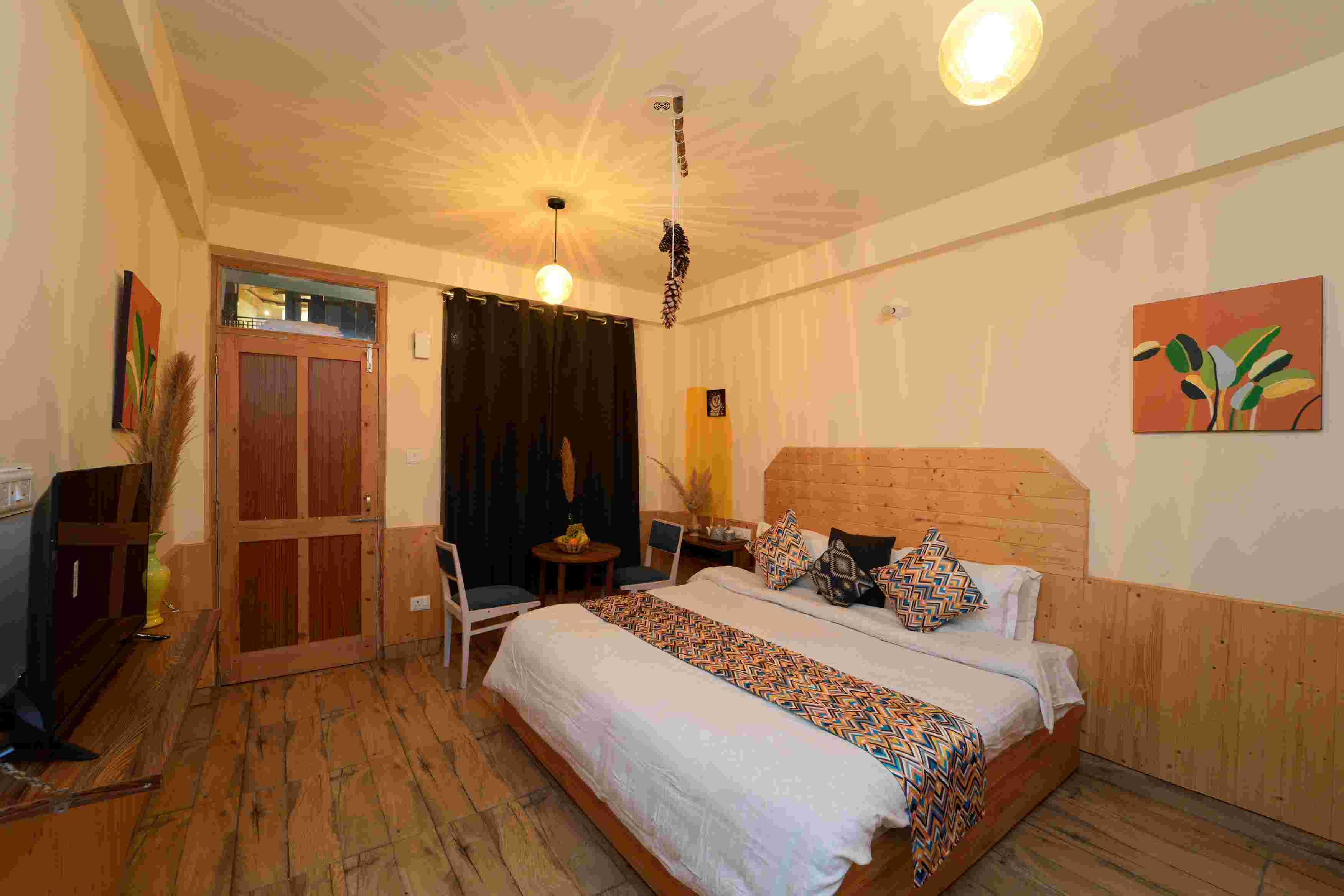 1 Room & Kitchen Homesty in Old Manali