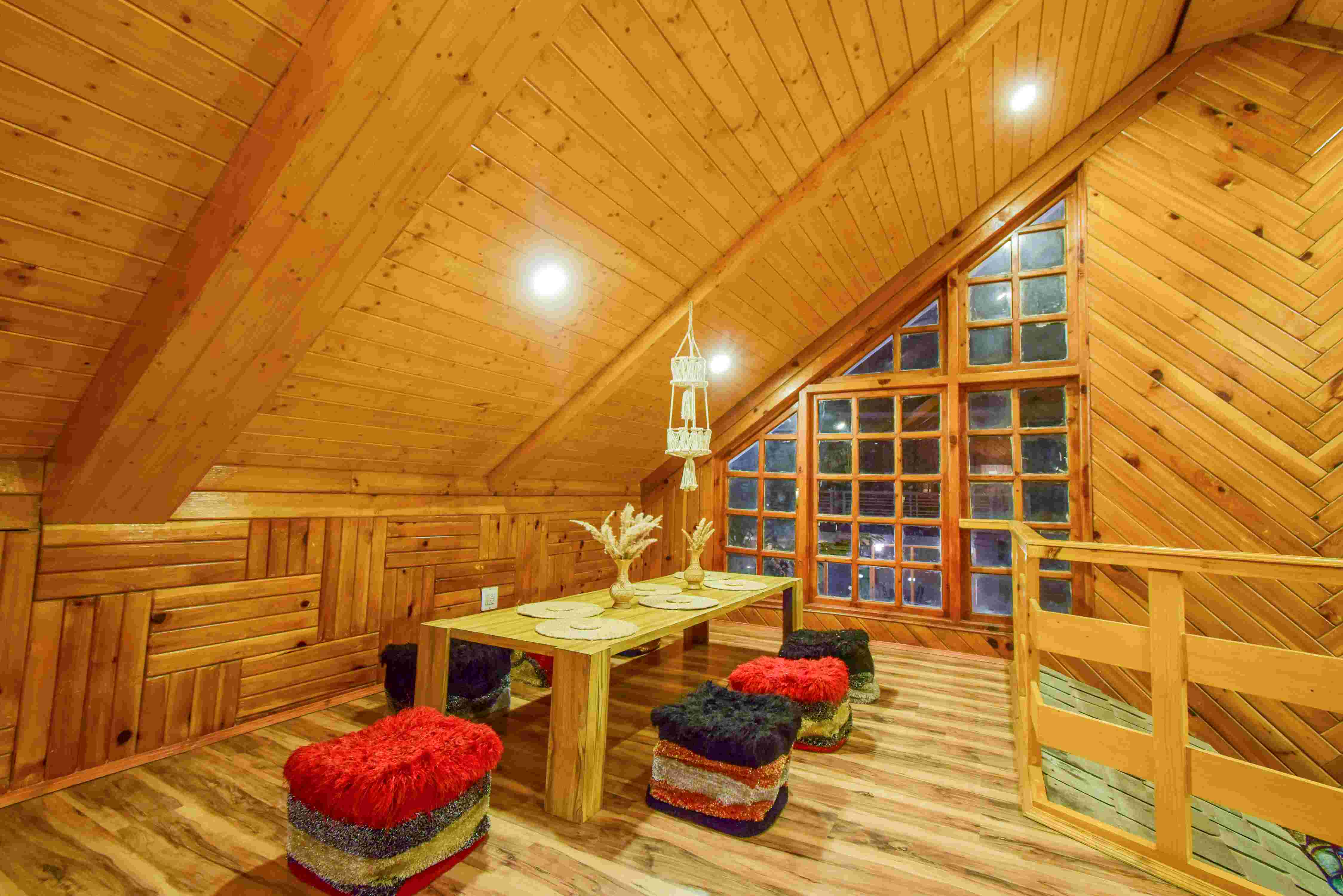 5 Bhk Private Boutique Villa in Manali