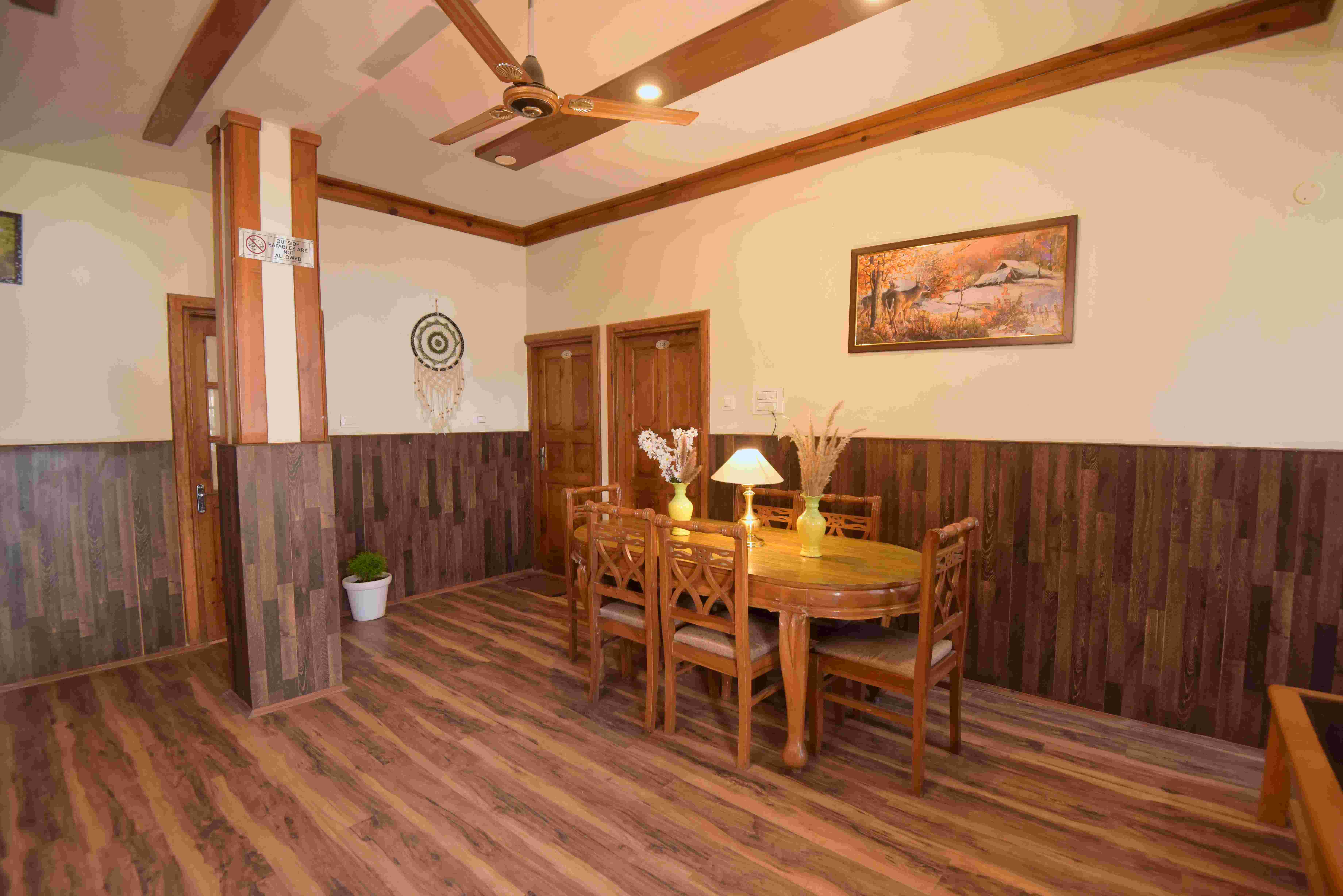 4Bhk Wooden Cottage in Manali